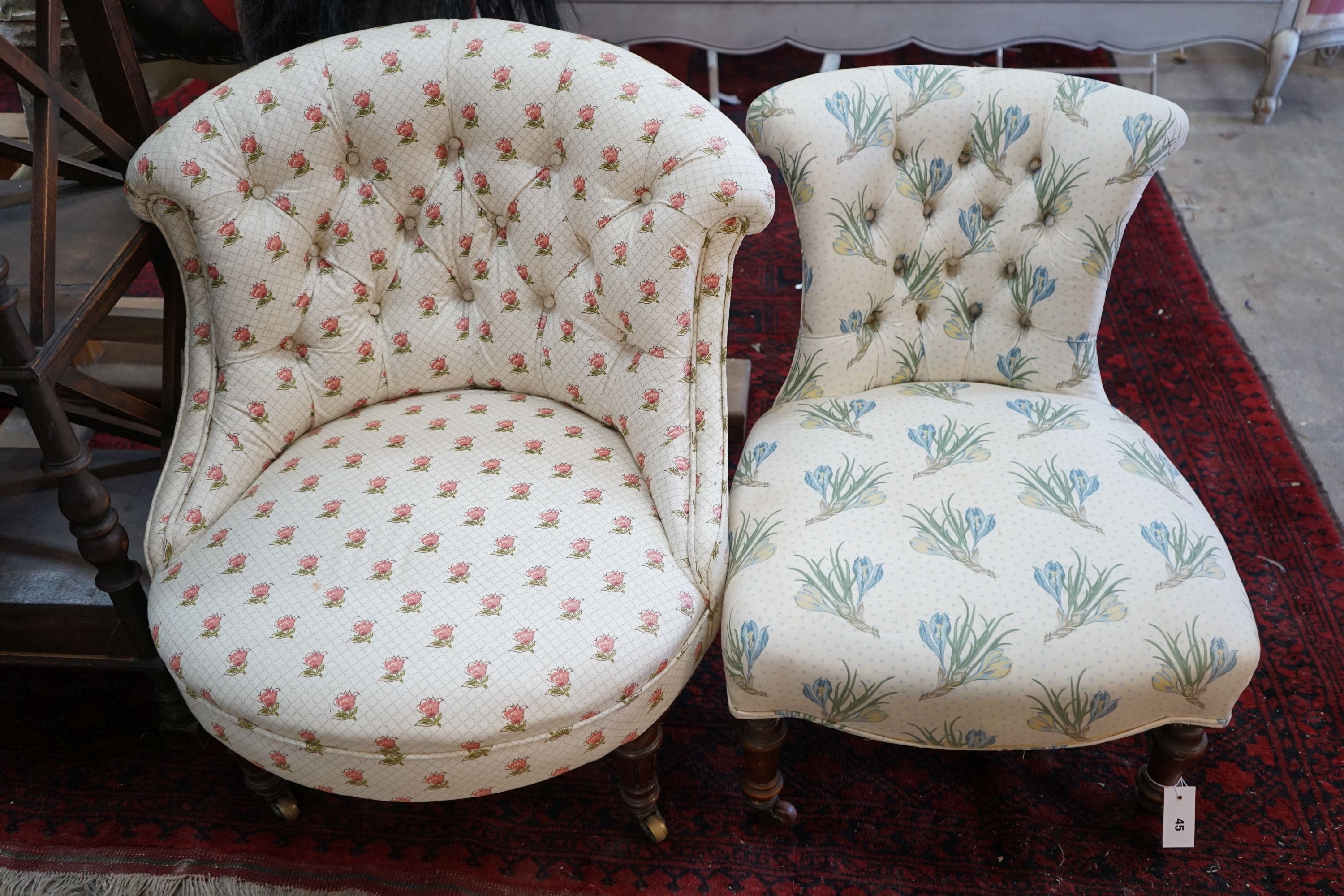 Two Victorian buttoned back upholstered side chairs, larger width 70cm, height 72cm